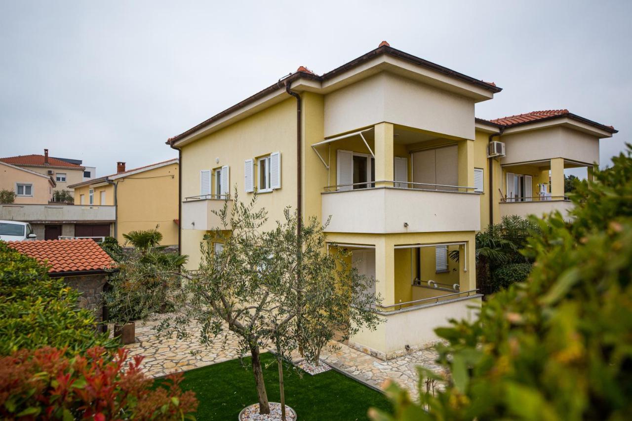 Golden Hope 4+1 Apartment Krk Крк Экстерьер фото